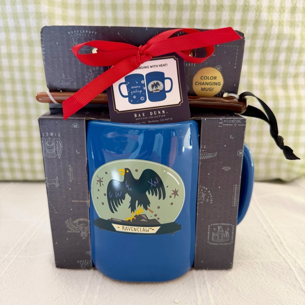 NIB Rae Dunn Harry Potter ( Ravenclaw) Color Changing Mug With Wand‎ Stirrer